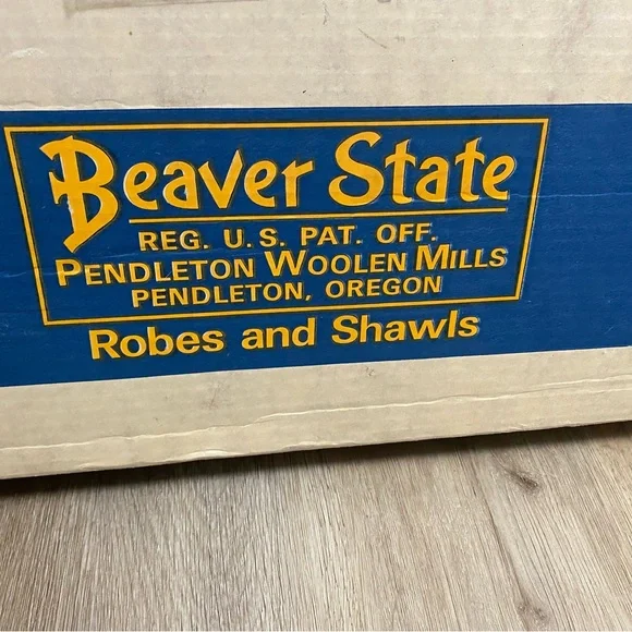 NIKE Vintage Blue Orange Authentic Pendleton Rare Blanket in Box - Picture 11 of 15